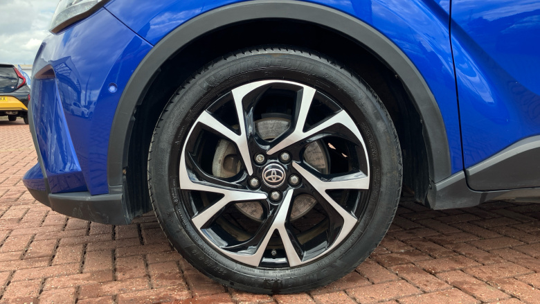 Toyota C-HR 1.8 Hybrid Design 5dr CVT Hybrid Hatchback